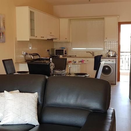 Petras Cozy Nest, 1-Bedroom Apt., Paphos-Universal Exterior photo